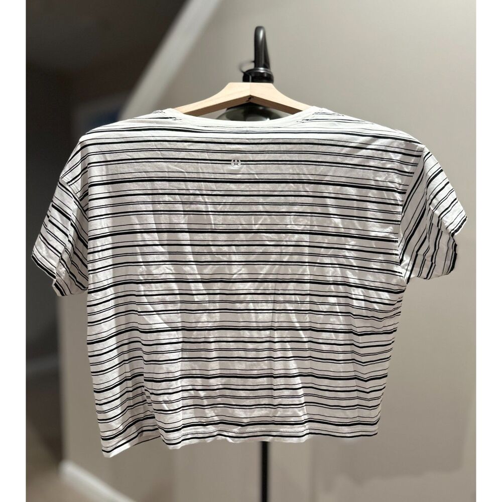 Lululemon Cates Black White Striped Tee - Picture 4 of 6